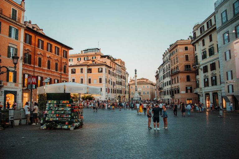 The Art of Attracting Travelers: A Deep Dive into Tourism and Destination Marketing